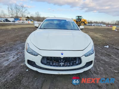 Piąte zdjęcie samochodu w środku: 2016 MASERATI GHIBLI S VIN:ZAM57RTA4G1177032 - miniatura