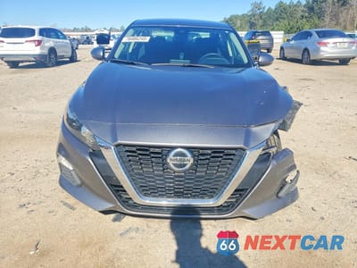 Piąte zdjęcie samochodu w środku: 2022 NISSAN ALTIMA S VIN:1N4BL4BV1NN409642 - miniatura