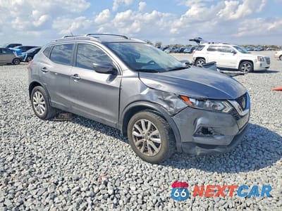 Czwarte zdjęcie samochodu z boku: 2020 NISSAN ROGUE SPORT SV VIN:JN1BJ1CV7LW262881 - miniatura