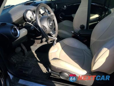 Zdjęcie 7 z 12 samochodu: 2012 MINI COOPER VIN:WMWSU3C56CT262093 - miniatura