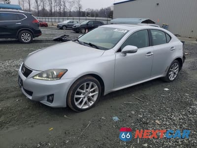 2013 LEXUS IS 250 JTHCF5C2XD5060932 - główne zdjęcie licytacji z USA - miniatura