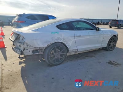 Trzecie zdjęcie samochodu z tyłu: 2016 FORD MUSTANG VIN:1FA6P8AM8G5229762 - miniatura