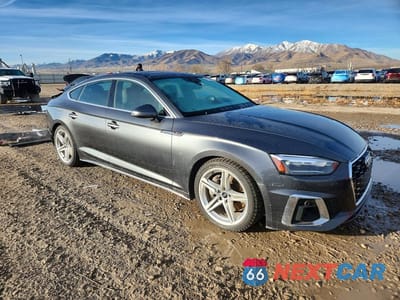 Czwarte zdjęcie samochodu z boku: 2022 AUDI A5 PREMIUM 45 VIN:WAUDACF59NA033290 - miniatura