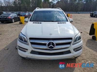 Piąte zdjęcie samochodu w środku: 2013 MERCEDES-BENZ GL 450 4MATIC VIN:4JGDF7CE3DA150387 - miniatura