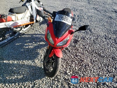 Drugie zdjęcie samochodu z przodu: 2012 KAWASAKI EX650 EC VIN:JKAEXEE14CDA02764 - miniatura