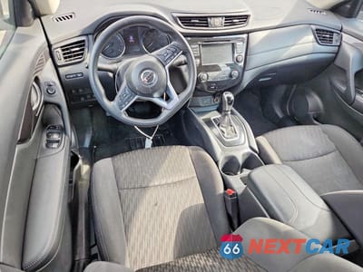 Zdjęcie 8 z 12 samochodu: 2020 NISSAN ROGUE S VIN:5N1AT2MV0LC793523 - miniatura