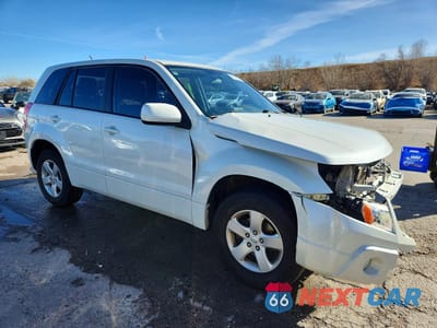 Czwarte zdjęcie samochodu z boku: 2012 SUZUKI GRAND VITARA PREMIUM VIN:JS3TD0D29C4101226 - miniatura