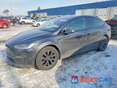 2024 TESLA MODEL X 7SAXCDE58RF446092 - główne zdjęcie licytacji z USA - miniatura