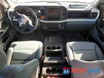 Zdjęcie 8 z 12 samochodu: 2024 FORD F250 SUPER DUTY VIN:1FT7W2BT4REC95510 - miniatura