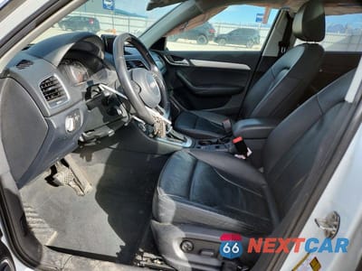 Zdjęcie 7 z 11 samochodu: 2015 AUDI Q3 PRESTIGE VIN:WA1GFCFS6FR004897 - miniatura