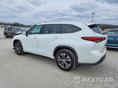Drugie zdjęcie samochodu z przodu: 2022 TOYOTA HIGHLANDER XLE VIN:5TDHZRAH5NS553331 - miniatura