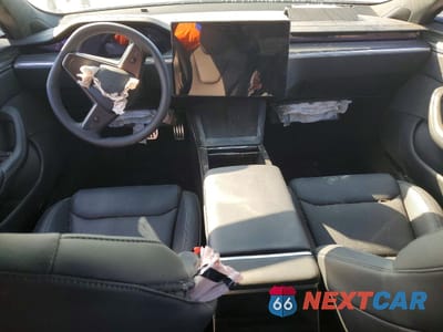 Zdjęcie 8 z 13 samochodu: 2024 TESLA MODEL S VIN:5YJSA1E62RF533653 - miniatura