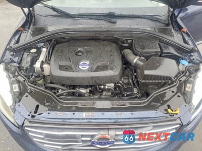 Zdjęcie 11 z 13 samochodu: 2015 VOLVO XC60 T5 PREMIER VIN:YV440MDK0F2685308 - miniatura