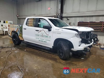 Czwarte zdjęcie samochodu z boku: 2025 CHEVROLET SILVERADO K1500 CUSTOM VIN:1GCPKBEK8SZ288279 - miniatura