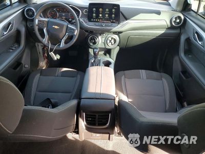 Zdjęcie 8 z 14 samochodu: 2024 CHEVROLET BLAZER 2LT VIN:3GNKBCR41RS218858 - miniatura