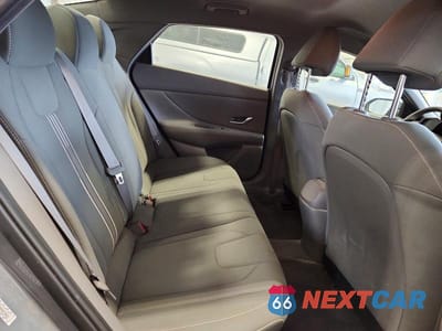 Zdjęcie 10 z 12 samochodu: 2023 HYUNDAI ELANTRA SEL VIN:KMHLM4AG8PU431527 - miniatura