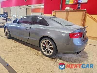 Drugie zdjęcie samochodu z przodu: 2013 AUDI A5 PREMIUM PLUS VIN:WAULFAFR0DA028496 - miniatura