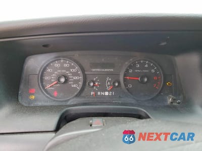 Zdjęcie 9 z 14 samochodu: 2006 FORD CROWN VICTORIA POLICE INTERCEPTOR VIN:2FAHP71W96X154667 - miniatura