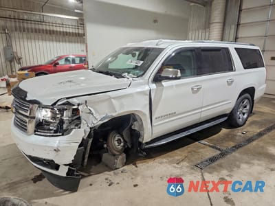 2017 CHEVROLET SUBURBAN K1500 PREMIER 1GNSKJKC0HR327898 - główne zdjęcie licytacji z USA - miniatura