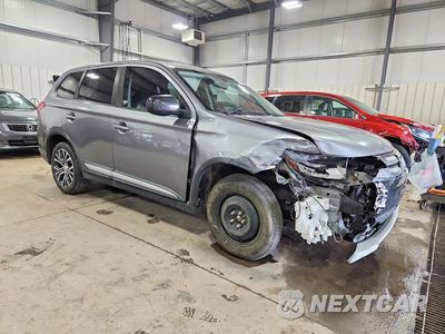 Czwarte zdjęcie samochodu z boku: 2018 MITSUBISHI OUTLANDER ES VIN:JA4AD2A30JJ003998 - miniatura