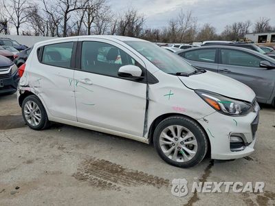 Czwarte zdjęcie samochodu z boku: 2020 CHEVROLET SPARK 1LT VIN:KL8CD6SA9LC453037 - miniatura
