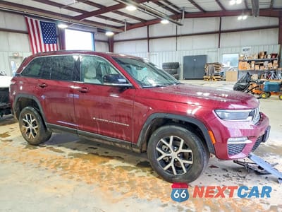 Czwarte zdjęcie samochodu z boku: 2024 JEEP GRAND CHEROKEE LIMITED VIN:1C4RJHBG4RC229547 - miniatura