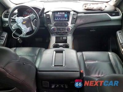 Zdjęcie 8 z 12 samochodu: 2020 CHEVROLET TAHOE C1500 LT VIN:1GNSCBKC0LR129124 - miniatura