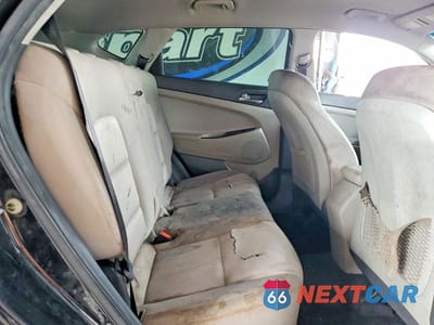 Zdjęcie 10 z 11 samochodu: 2018 HYUNDAI TUCSON SEL VIN:KM8J33A42JU683372 - miniatura