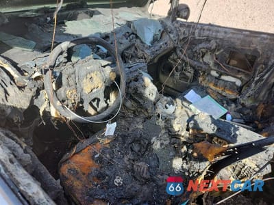 Zdjęcie 8 z 11 samochodu: 2010 TOYOTA PRIUS II VIN:JTDKN3DU1A0143095 - miniatura