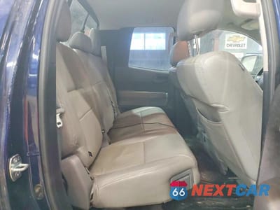 Zdjęcie 10 z 12 samochodu: 2011 TOYOTA TUNDRA GRADE VIN:5TFUM5F19BX020437 - miniatura
