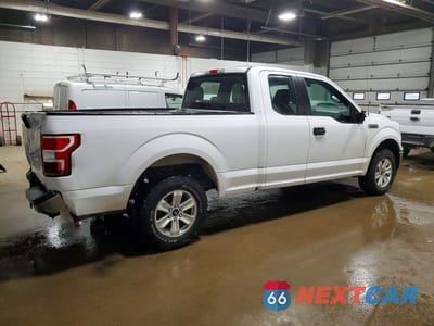Trzecie zdjęcie samochodu z tyłu: 2019 FORD F150 SUPER CAB VIN:1FTEX1C50KKF33911 - miniatura