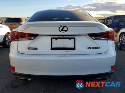 Zdjęcie 6 z 12 samochodu: 2019 LEXUS IS 350 VIN:JTHBZ1D23K5035216 - miniatura