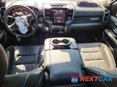 Zdjęcie 8 z 11 samochodu: 2025 RAM 1500 LARAMIE VIN:1C6SRFJP0SN772881 - miniatura