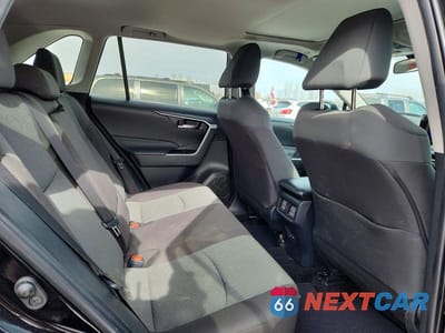 Zdjęcie 11 z 13 samochodu: 2024 TOYOTA RAV4 XLE VIN:2T3R1RFV1RC462590 - miniatura