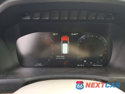 Zdjęcie 9 z 13 samochodu: 2017 VOLVO XC90 T6 VIN:YV4A22PL7H1138003 - miniatura