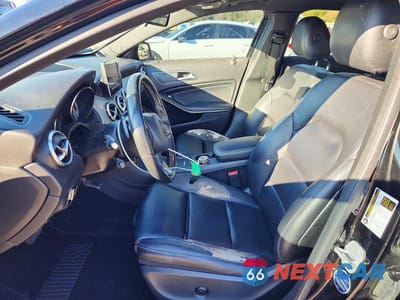 Zdjęcie 7 z 12 samochodu: 2016 MERCEDES-BENZ GLA 250 VIN:WDCTG4EB8GJ199162 - miniatura