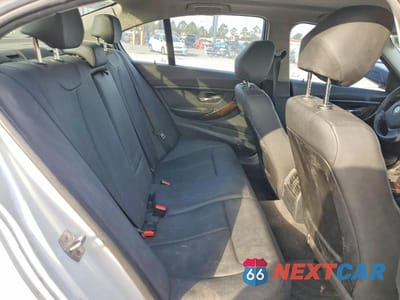 Zdjęcie 10 z 11 samochodu: 2016 BMW 320 I VIN:WBA8E1G58GNT37974 - miniatura