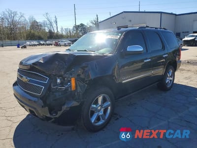 2013 CHEVROLET TAHOE K1500 LTZ 1GNSKCE08DR379495 - główne zdjęcie licytacji z USA - miniatura