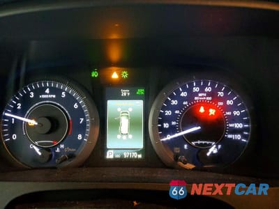 Zdjęcie 9 z 13 samochodu: 2019 TOYOTA SIENNA XLE VIN:5TDDZ3DC2KS225372 - miniatura