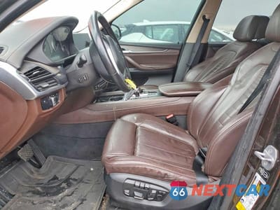 Zdjęcie 7 z 12 samochodu: 2014 BMW X5 XDRIVE50I VIN:5UXKR6C54E0C03992 - miniatura