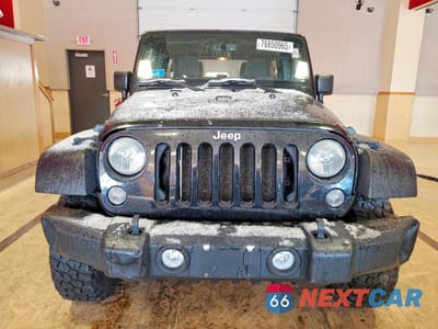 Piąte zdjęcie samochodu w środku: 2014 JEEP WRANGLER UNLIMITED RUBICON VIN:1C4BJWFG0EL239759 - miniatura