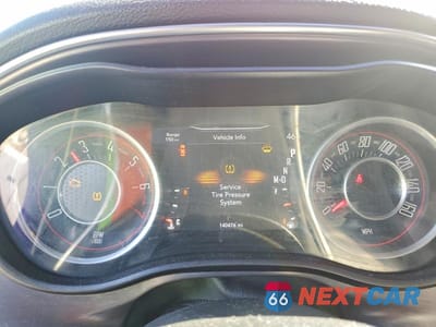 Zdjęcie 9 z 13 samochodu: 2015 DODGE CHALLENGER SXT VIN:2C3CDZAG5FH923942 - miniatura