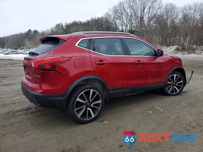 Trzecie zdjęcie samochodu z tyłu: 2018 NISSAN ROGUE SPORT SL VIN:JN1BJ1CR2JW252033 - miniatura