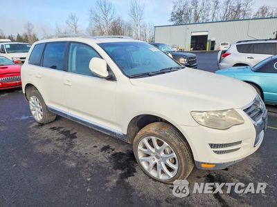 Czwarte zdjęcie samochodu z boku: 2009 VOLKSWAGEN TOUAREG 2 V6 TDI VIN:WVGFM77L39D033213 - miniatura