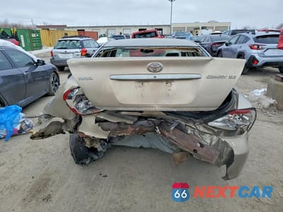 Zdjęcie 6 z 11 samochodu: 2003 TOYOTA CAMRY LE VIN:4T1BE30K03U739195 - miniatura