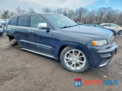 Czwarte zdjęcie samochodu z boku: 2019 JEEP GRAND CHEROKEE SUMMIT VIN:1C4RJFJG1KC696176 - miniatura