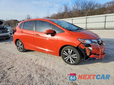 Czwarte zdjęcie samochodu z boku: 2018 HONDA FIT EX VIN:3HGGK5H89JM702950 - miniatura