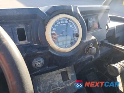 Zdjęcie 8 z 11 samochodu: 2016 POLARIS RZR UTILITY VEHICLE VIN:3NSVDE929GF460327 - miniatura