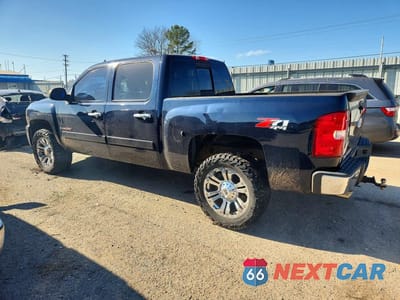 Drugie zdjęcie samochodu z przodu: 2008 CHEVROLET SILVERADO K1500 VIN:3GCEK13Y88G303316 - miniatura