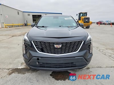 Piąte zdjęcie samochodu w środku: 2021 CADILLAC XT4 LUXURY VIN:1GYAZAR4XMF026799 - miniatura